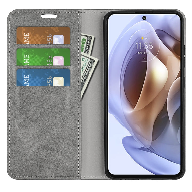 For Motorola Moto G31 4G Retro-skin Magnetic Suction Leather Phone Case
