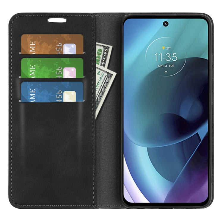 For Motorola Moto G51 5G Retro-skin Magnetic Suction Leather Phone Case