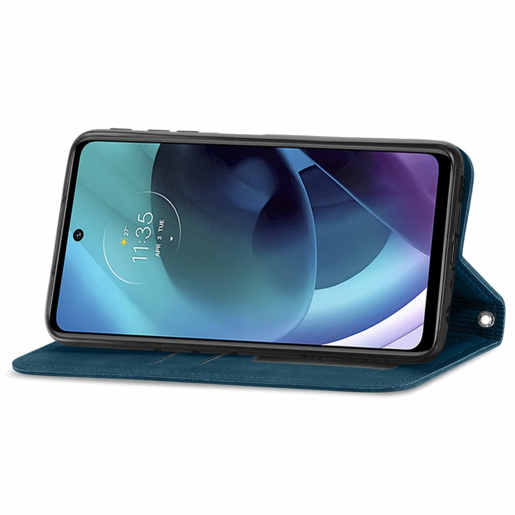 For Motorola Moto G51 Retro Skin Feel Magnetic Horizontal Flip Leather Phone Case