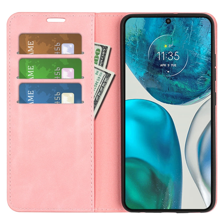 For Motorola Moto G52 4G Retro-skin Magnetic Suction Leather Phone Case