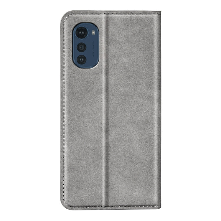 For Motorola Moto E32 4G Retro-skin Magnetic Suction Leather Phone Case