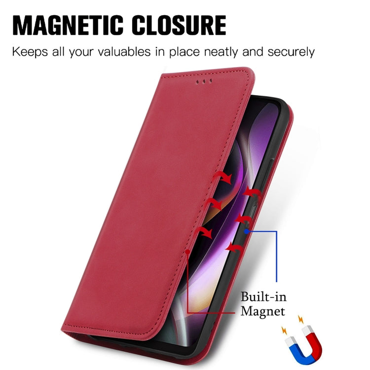 For Motorola Moto G 2022 Retro Skin Feel Magnetic Leather Phone Case