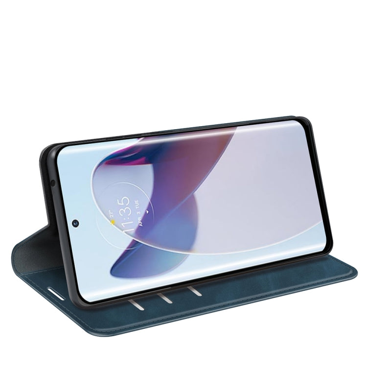 For Motorola Moto X30 Pro Retro-skin Magnetic Suction Leather Phone Case