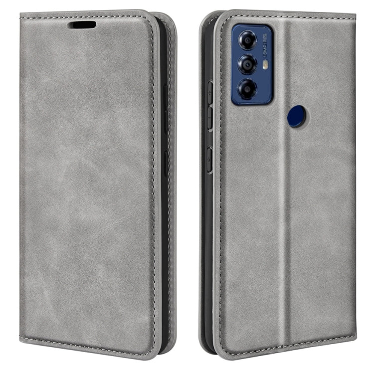 For Motorola Moto G Play 2023 Retro-skin Magnetic Suction Leather Phone Case