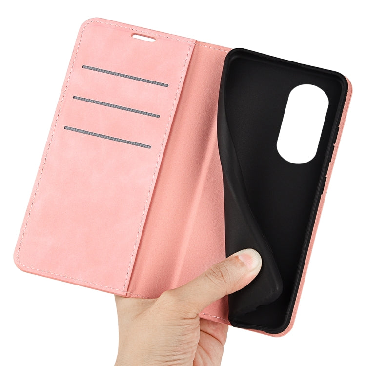 For Motorola Moto Edge 2022 Retro-skin Magnetic Suction Leather Phone Case