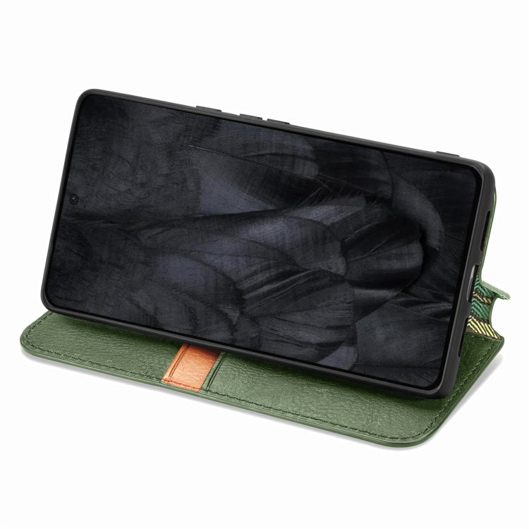 For Google Pixel 8 Pro Cubic Grid Pressed Magnetic Leather Phone Case