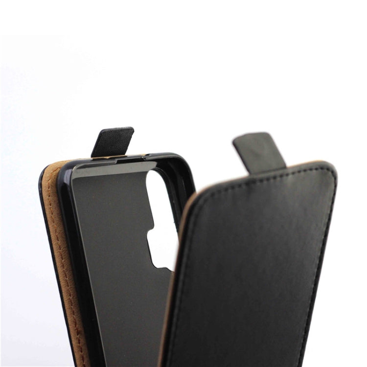 Business Style Vertical Flip TPU Leather Case with Card Slot For Huawei Honor 20 Pro(black)