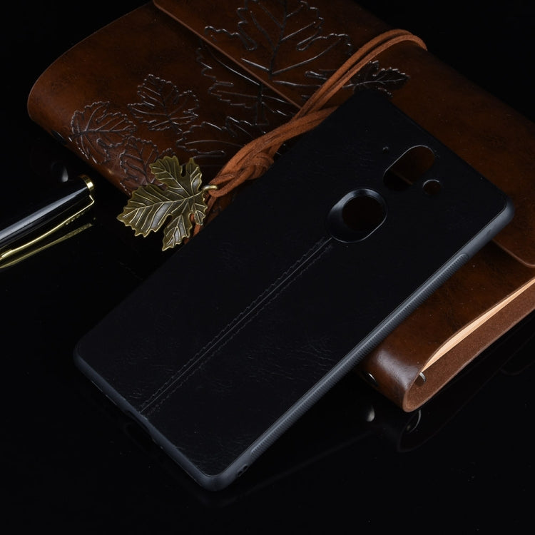 For Nokia 8 Sirocco Shockproof Sewing Cow Pattern Skin PC + PU + TPU Case