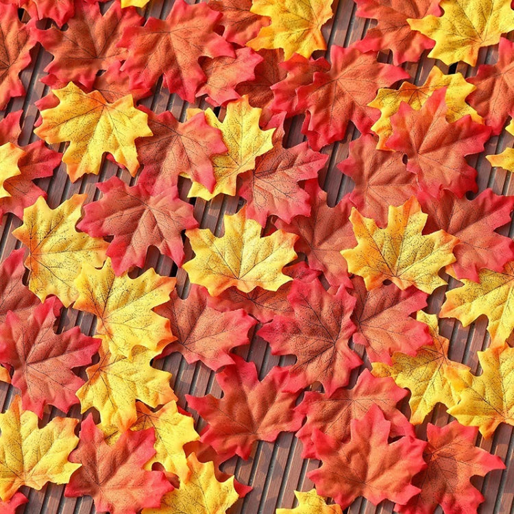 100 PCS Artificial Maple Leaves Artificial Plants Weddings Events Decoration, Random Color Delivery