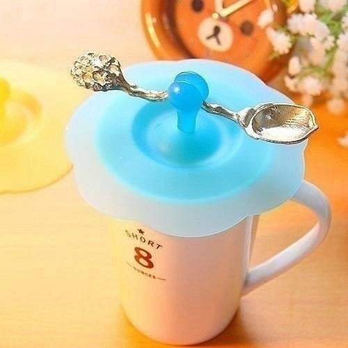 3 PCS Silicone Water Lid Anti-dust Cup Cover Fixed A Spoon, Random Color Delivery