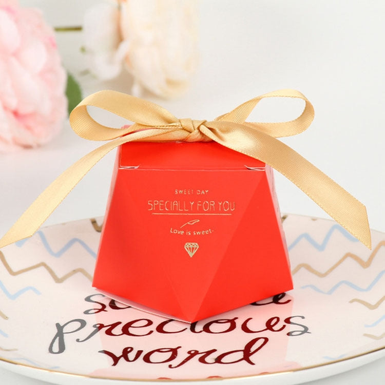 5 PCS Wedding Diamond Shaped Romantic Creative Wedding Supplies Wedding Candy Gift Box, Color:Red-Gold Ribbon, Size:5.8×8×6cm