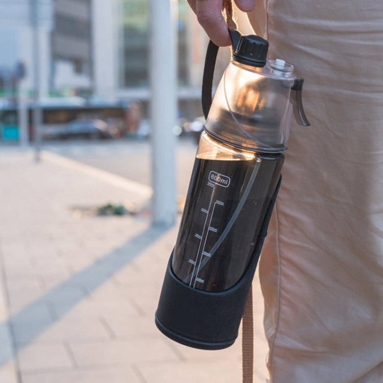 Personal Pet Dual Purpose Pet Spray Type Portable Outgoing Cup Dog Drinking Fountain