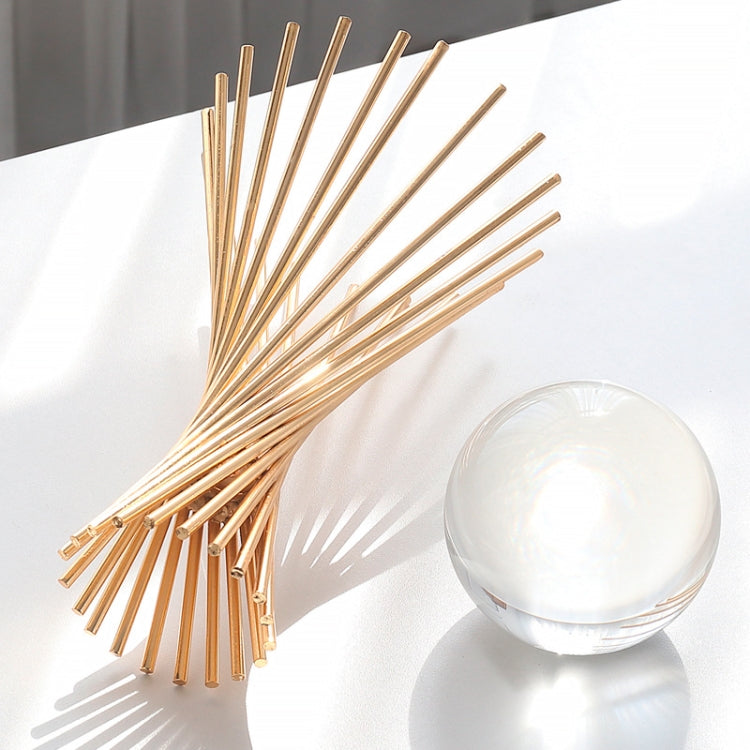 Wrought Iron Transparent Crystal Ball Decoration Creative Living Room Crystal Decoration, Style:Triangle High Section