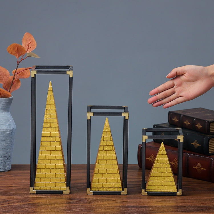 Resin Crafts Pyramid Model Ornaments Home Porch Study Desk Furnishings, Size: Small