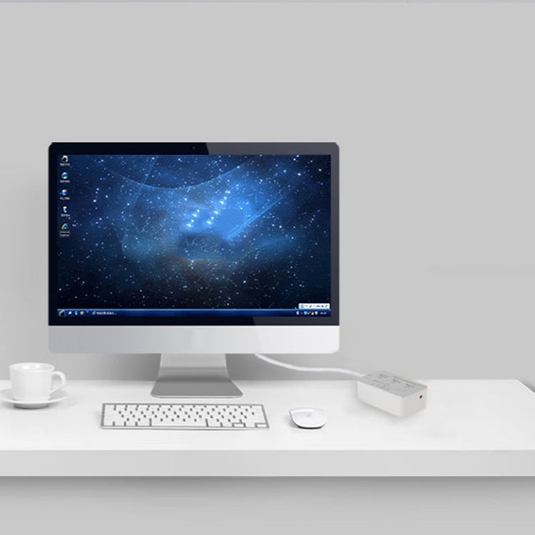 619-3.0 3 Port HUB + 4 Port Card Reader One to Three High Speed USB 3.0 Hub Splitter(White)