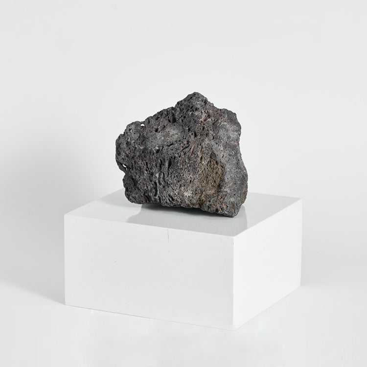 1 PCS 15-18cm Irregular Volcanic Stone Photo Decoration Props Window Display Ornaments