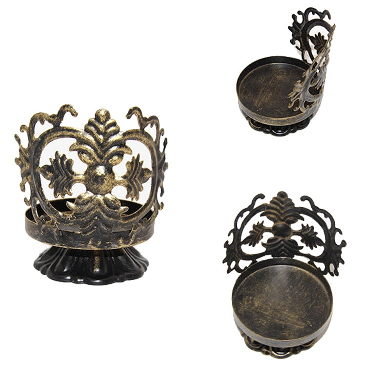 DH2303-08 Retro Hollow Carved Candlesticks Atmosphere Decoration Ornaments Metal Jewelry Storage Rack