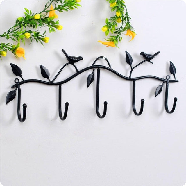 2 PCS Wrought Iron Birds Pattern Decorated Simple Clothes Hooks