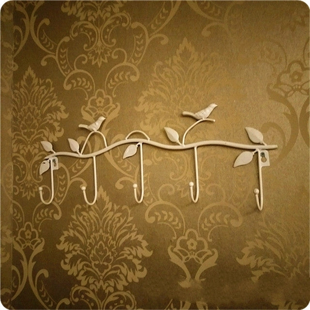 2 PCS Wrought Iron Birds Pattern Decorated Simple Clothes Hooks