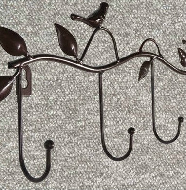 2 PCS Wrought Iron Birds Pattern Decorated Simple Clothes Hooks