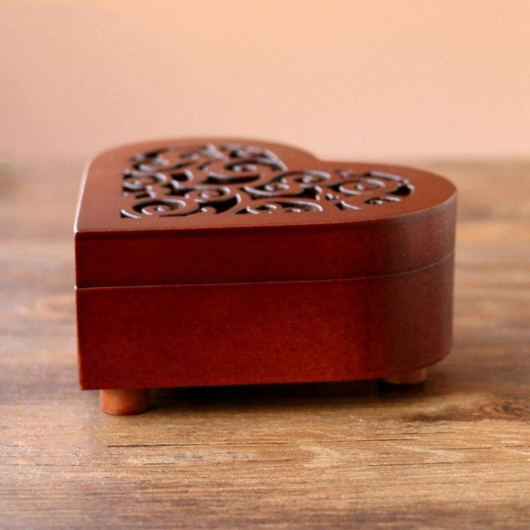 2 PCS Creative Heart Shaped Vintage Wood Carved Mechanism Musical Box Wind Up Music Box Gift, Golden Movement
