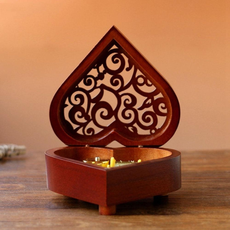 2 PCS Creative Heart Shaped Vintage Wood Carved Mechanism Musical Box Wind Up Music Box Gift, Golden Movement