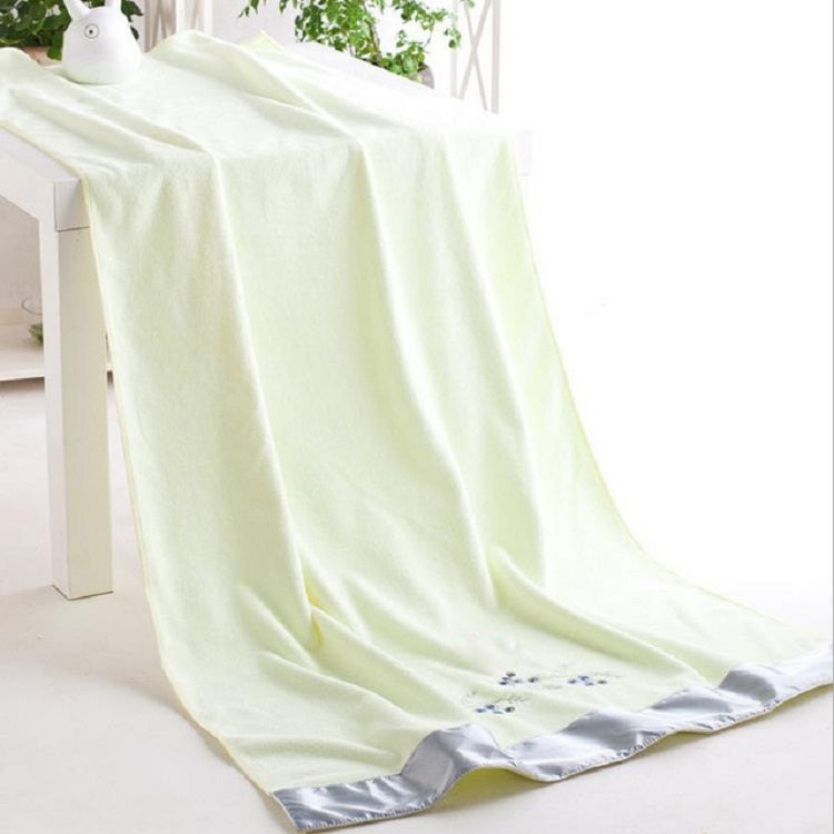 Microfiber Flower Embroidered Bath Towel