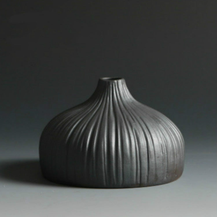 Black Ceramic Vase Retro Vase Container Gradient Handmade Ceramic Vase, Style:Jade Pot Bottle