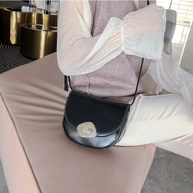 Retro Round Flip Cover Casual Small Bag Ladies Shoulder Messenger Bag