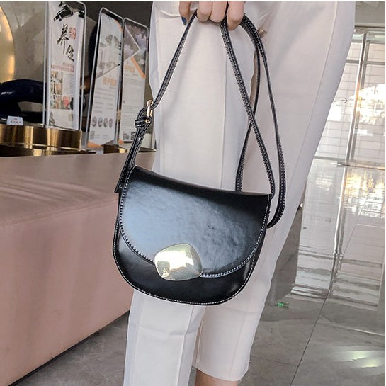 Retro Round Flip Cover Casual Small Bag Ladies Shoulder Messenger Bag