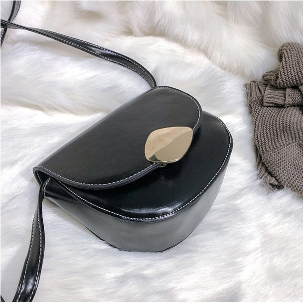 Retro Round Flip Cover Casual Small Bag Ladies Shoulder Messenger Bag