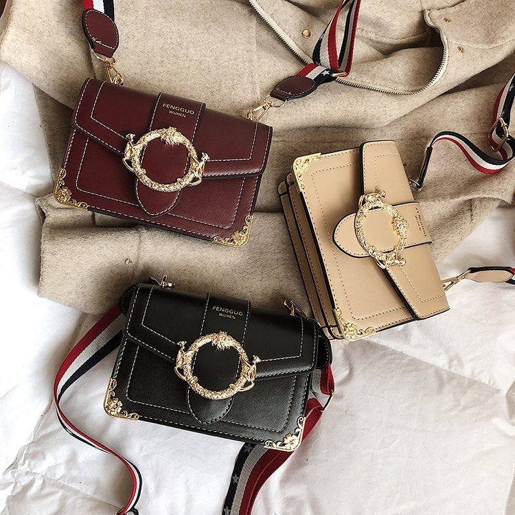 Casual Metal Buckle Shoulder Bag Messenger Bag Ladies Handbag (Black)