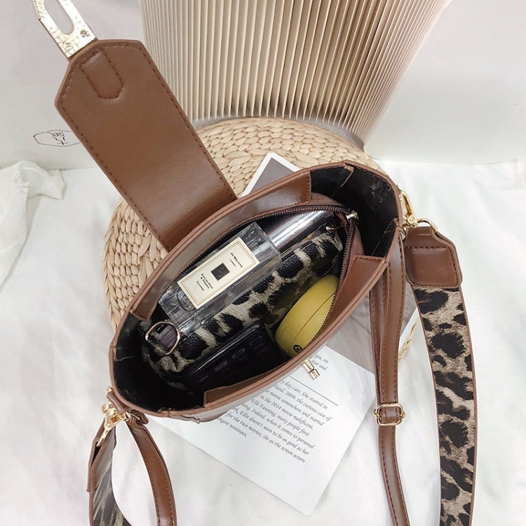 2 in 1 Bucket Bag Fashion Shoulder Bag Ladies Messenger Bag Handbag with Leopard Print Shoulder Strap