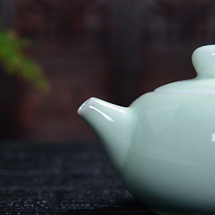 7 in 1 Longquan Celadon Tea Set Embossed Color Squid Cup Kung Fu Teacup Ceramic Set High-end Tea Set with 6 Tea Cups