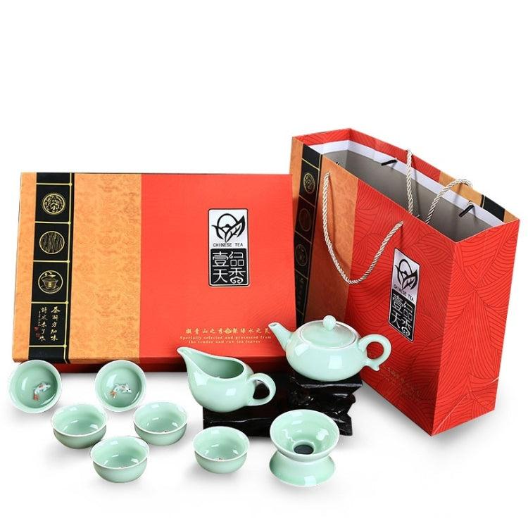 10 in 1 Celadon Ceramic Tea Set Kung Fu Pot Infuser Teapot 3D Fish Serving Cup Teacup Chinese Drinkware with Gift Box