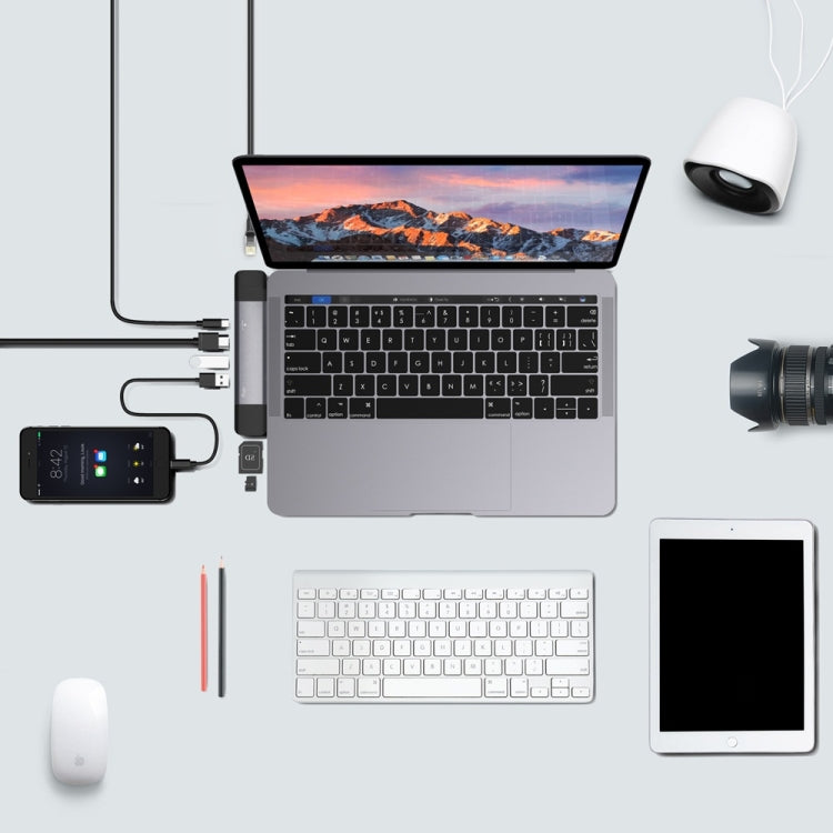 Flujo UC50 Thunderbolt 3 + HDMI + USB 3.0 x 2 to Dual USB-C / Type-C HUB Adapter