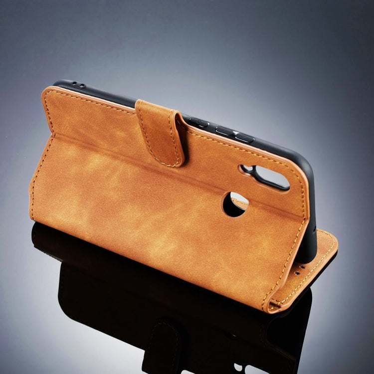 DG.MING Retro Oil Side Horizontal Flip Case for Xiaomi 8 Lite , with Holder & Card Slots & Wallet