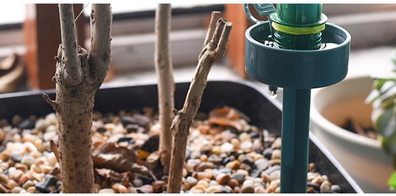 AUTOMATIC SELF-WATERING PLANT WATERER BOTTLES