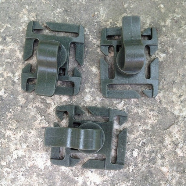 3PCS Tube Clip Gear Water Pipe Hose Clamp Backpack Molle Carabiner Buckle