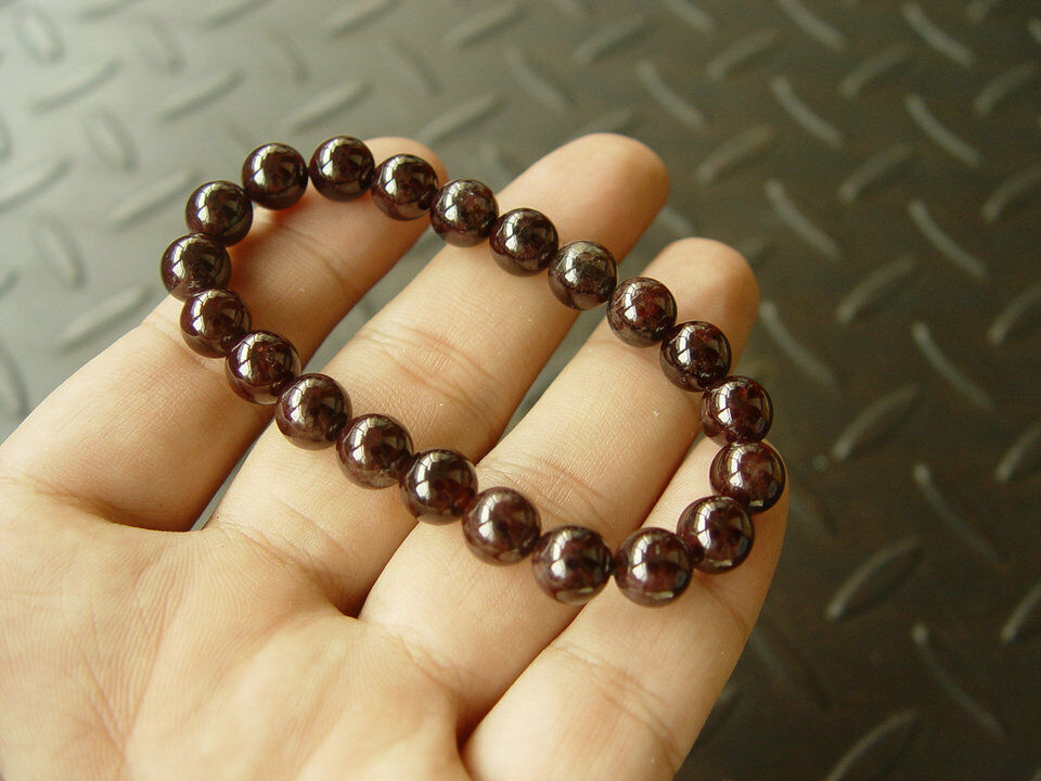 100% Natural Grade A Garnet Wine Red Crystal 7-8mm Bead Beads Bangle Bracelet