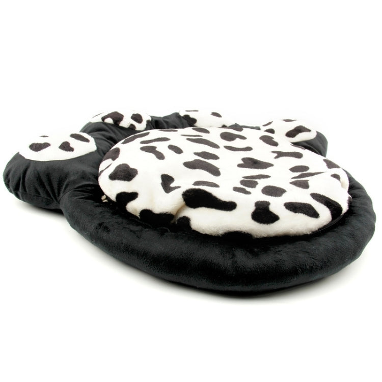 Footprints shape nest  (Specification:  68 * 58cm)