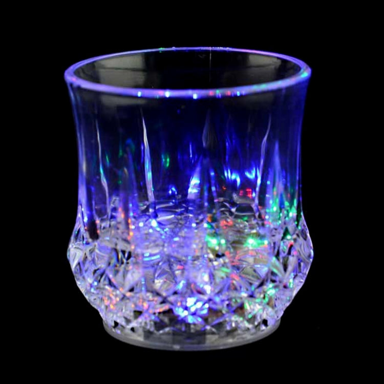 Creative LED Flash Pineapple Water Induction Colorful Glow Luminous Wine Cup Novelty Birthday Gifts(Transparent)