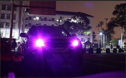 2 PCS T10-4014-24SMD 6W 540LM Pink Light Clearance Light.DC 12V.