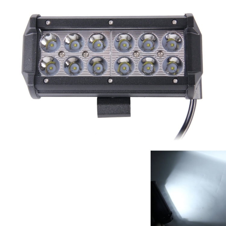 DC 10-30V 36W 3000LM 6500K Waterproof Vehicle Car Boat Marine External Work Lights Emergency Lights 30 Degrees Adjustable Spot Light LED Car Bulbs with 12 Intense CREE LED Lights(White Light)