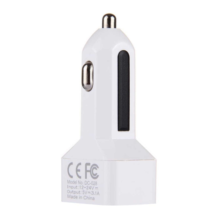 5V 3.1A Dual USB Port Mini Smart Car Charger with LED Display for Smartphones & Tablets & MP3 & MP4 and other USB-charged Devices