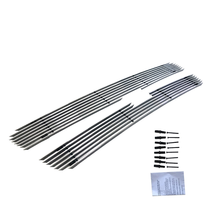 [US Warehouse] 2 PCS Car Aluminum Front Grilles for 2003-2005 Chevrolet Silverado LD