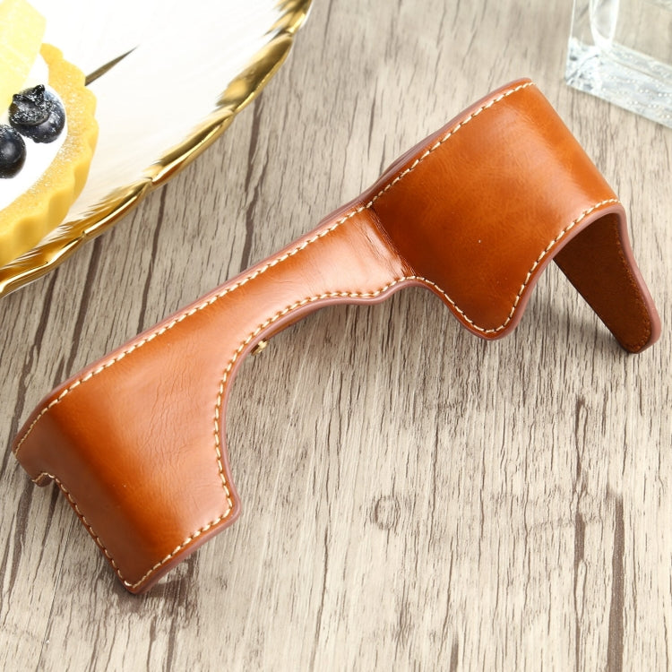 1/4 inch Thread PU Leather Camera Half Case Base for Sony ILCE-7RM4 / A7RM4 / A7R IV