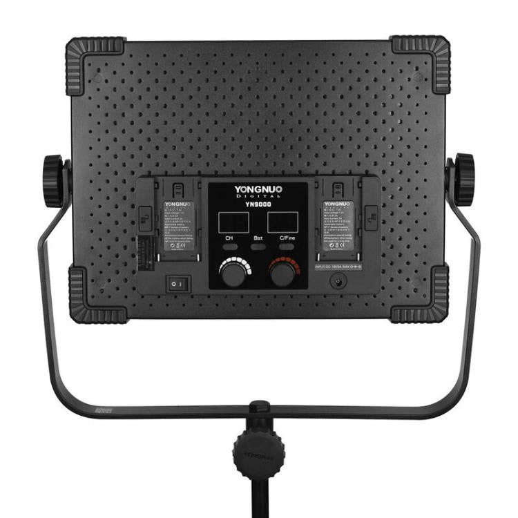 YONGNUO YN9000 900pcs LED Illumination Dimming Studio 3200-5600K Video Light