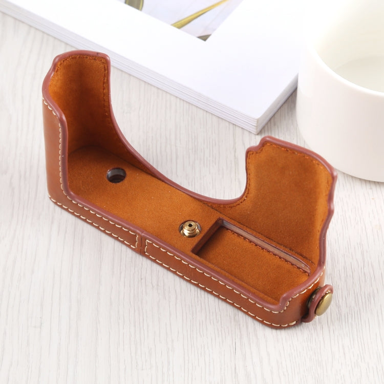 1/4 inch Thread PU Leather Camera Half Case Base for Leica DLUX TYP 109