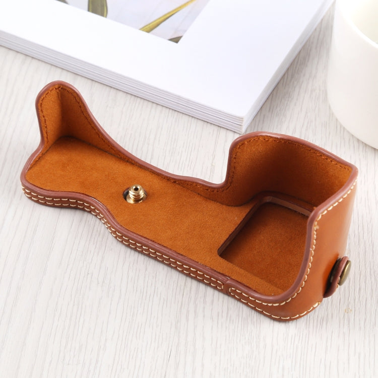 1/4 inch Thread PU Leather Camera Half Case Base for Sony A6400 / ILCE-A6400